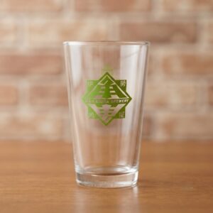 ISE KADOYA Pint Glass
